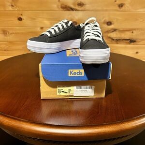 Keds Triple Kick in Black & White